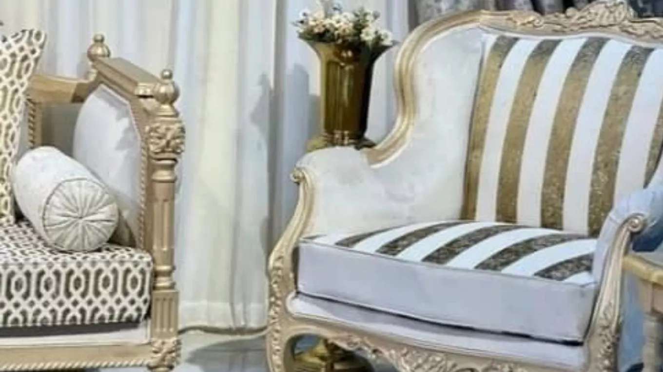 أريكة باباك